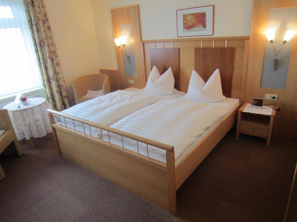 Strandhotel Wietjes Бальтрум Номер фото